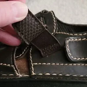 wolfe island | Shoes | Wolfe Island Mens 85 Strappy Rugged  display picture 2